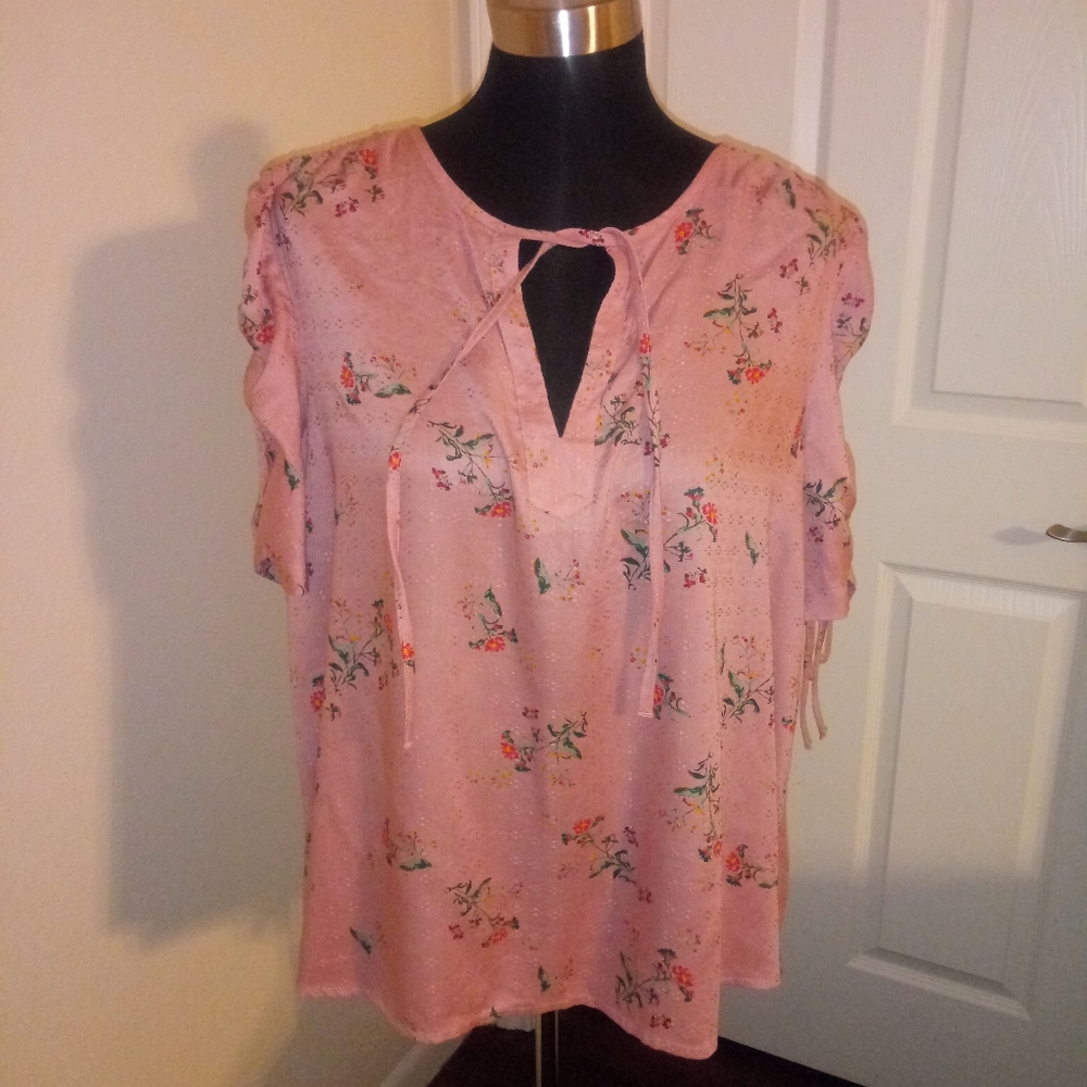 Lucky brand floral top
